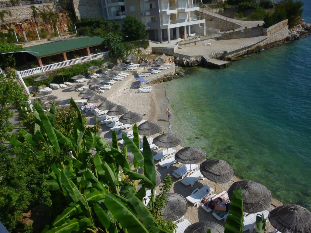 Hotel Maestral Sarande Ngoại thất bức ảnh