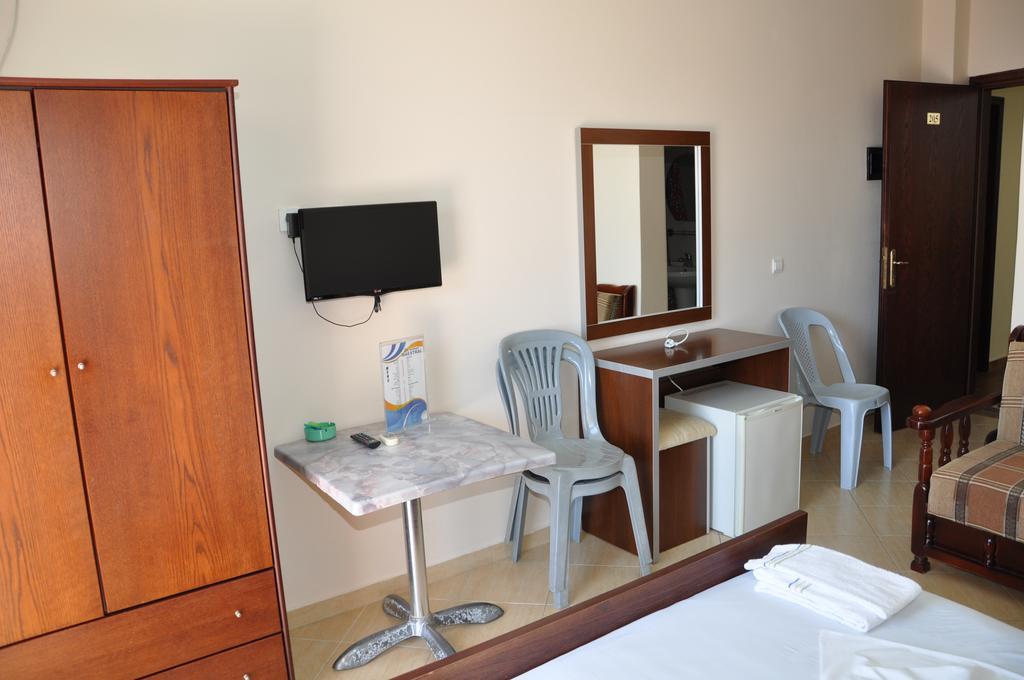 Hotel Maestral Sarande Ngoại thất bức ảnh